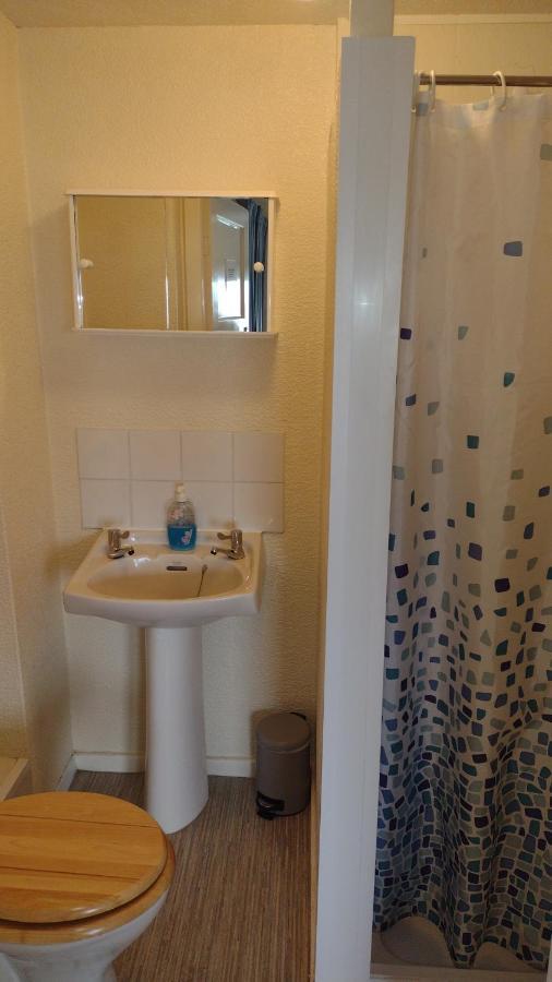 The Kathrene Second Floor Sea View Apartment Флийтуд Екстериор снимка